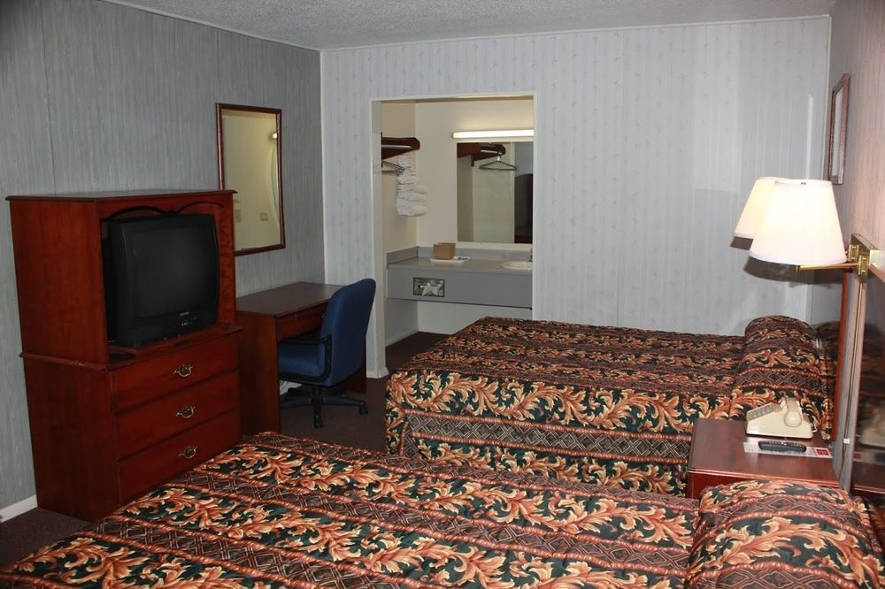 Red Carpet Inn - Louisville Kültér fotó